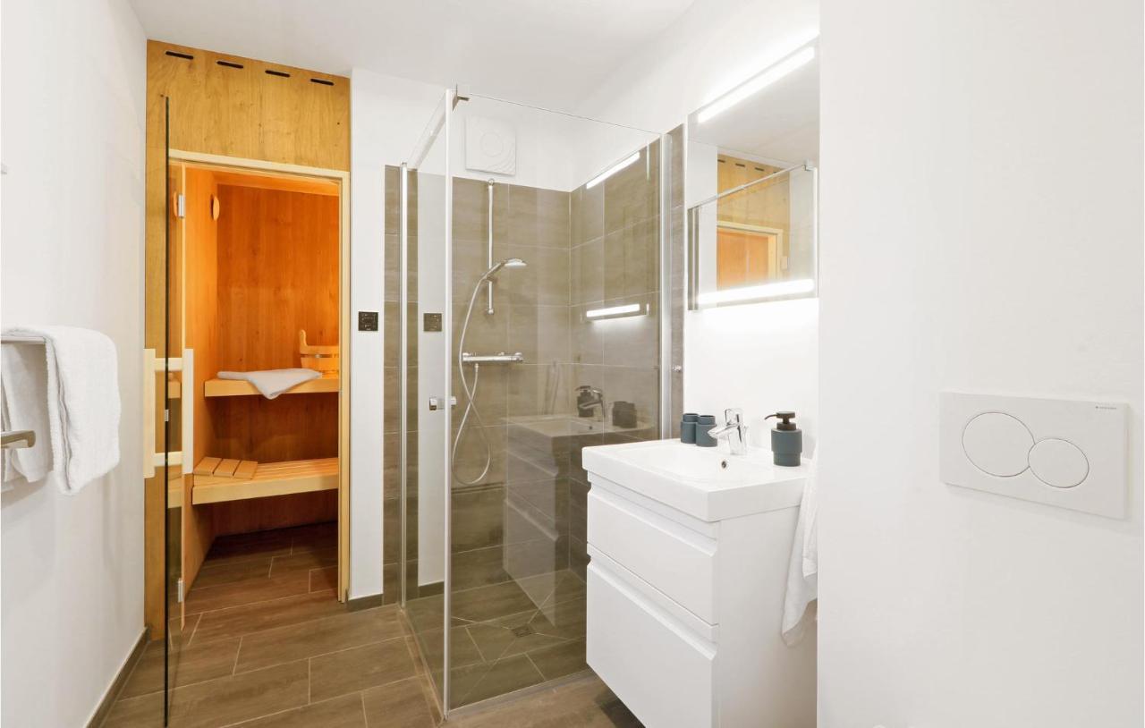 Amazing Home In Lembruch-Duemmer See With Wifi Extérieur photo