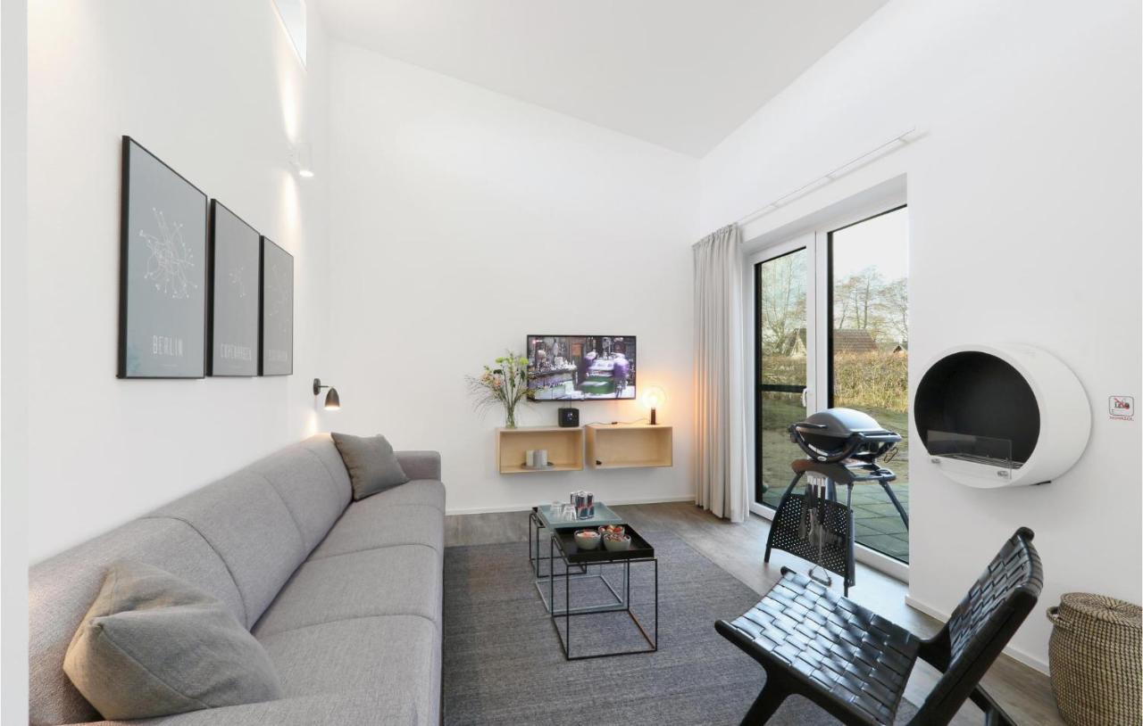 Amazing Home In Lembruch-Duemmer See With Wifi Extérieur photo